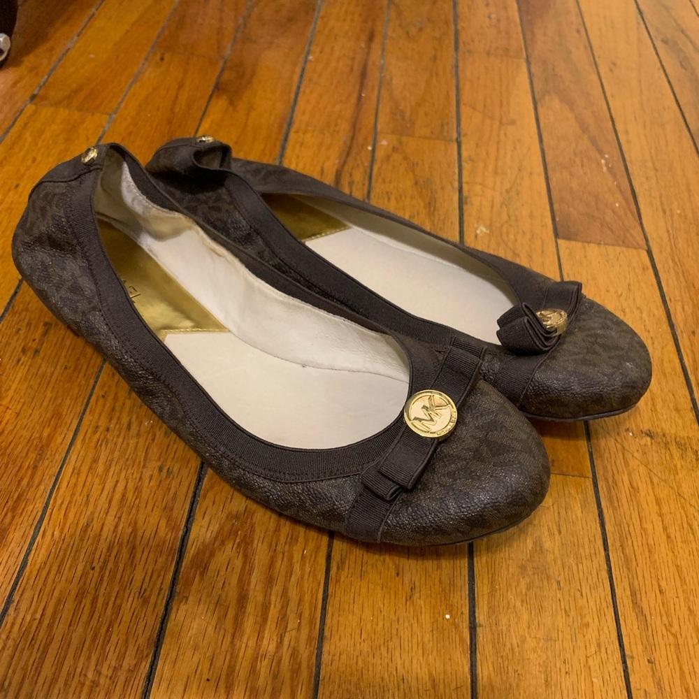 Michael Kors flats size 11 brown